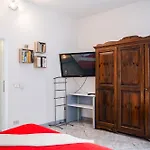 Bed & Breakfast Daniela Modena